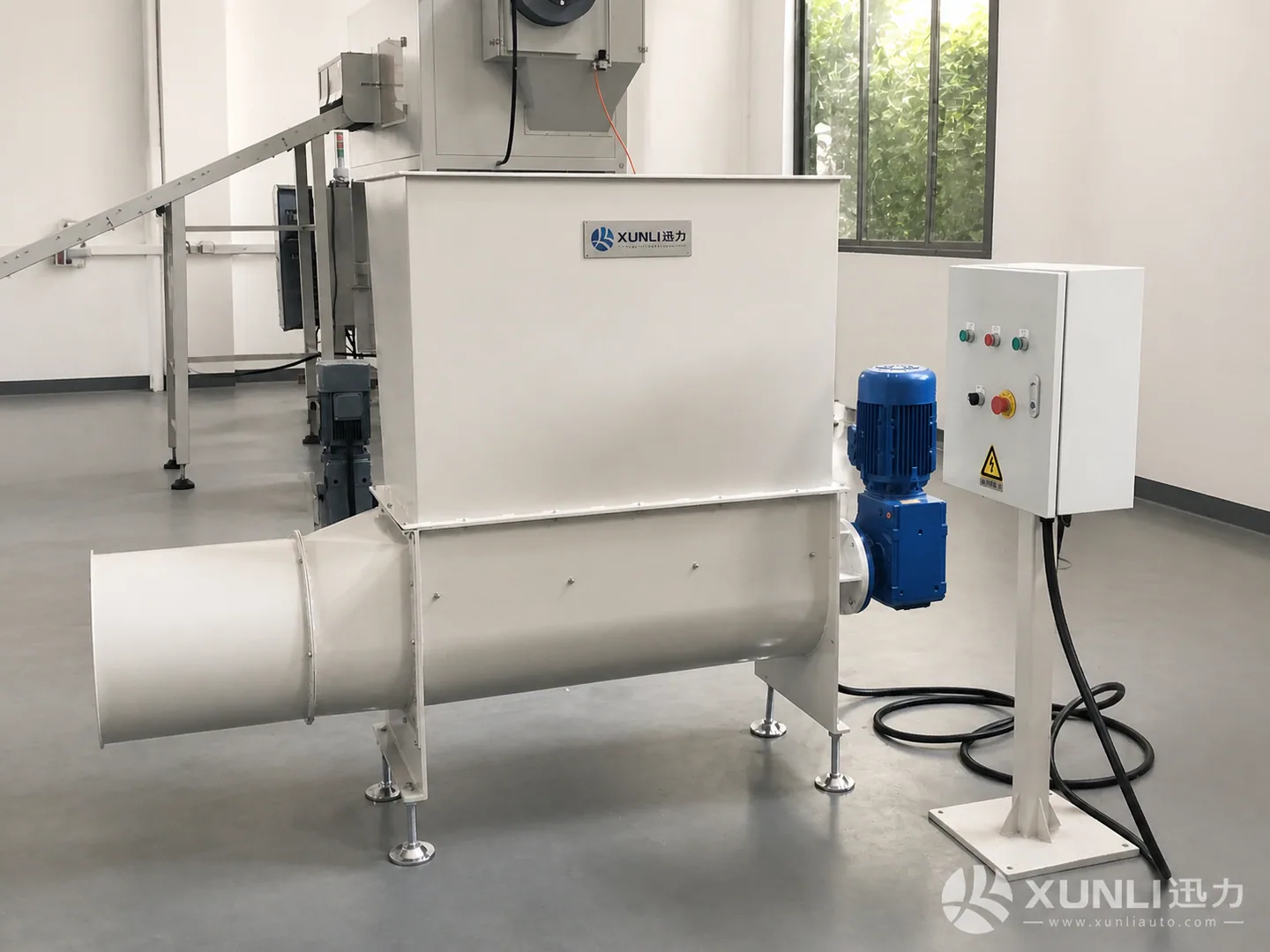 WBC-800 废袋收集器喷涂机身与驱动结构实拍画面