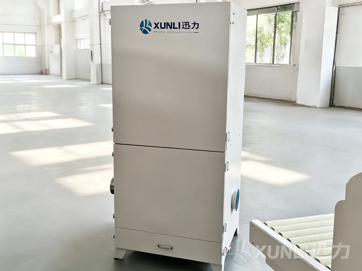 DC 系列除尘器喷涂机身正面实拍画面